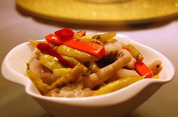 泡椒鳳爪一年賣出六個(gè)億，竟因品牌營銷！你信嗎？